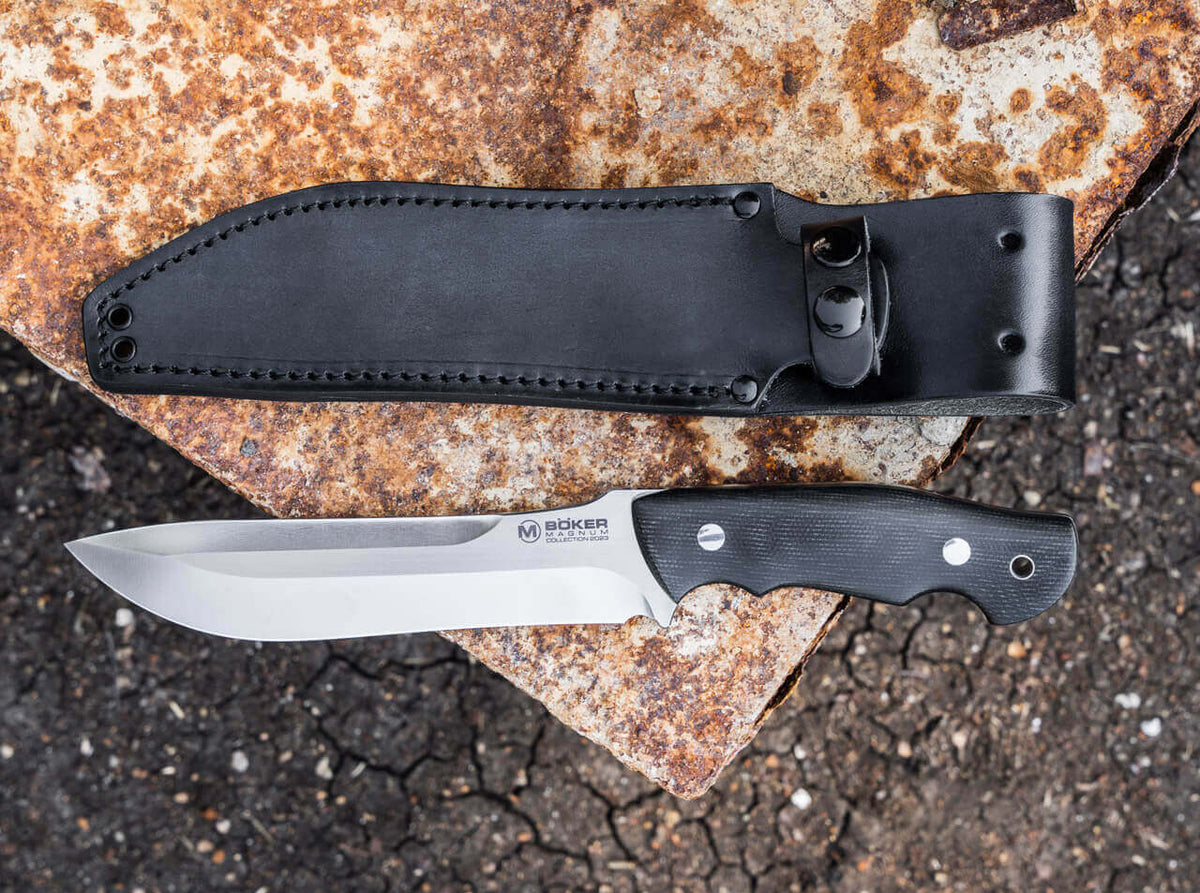Böker Magnum Collection 2023 fixed-blade knife, view 2