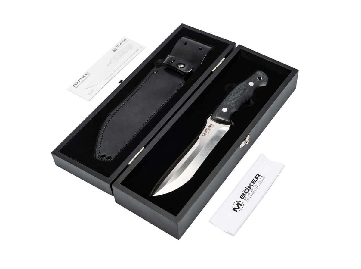 Böker Magnum Collection 2023 fixed-blade knife, view 4