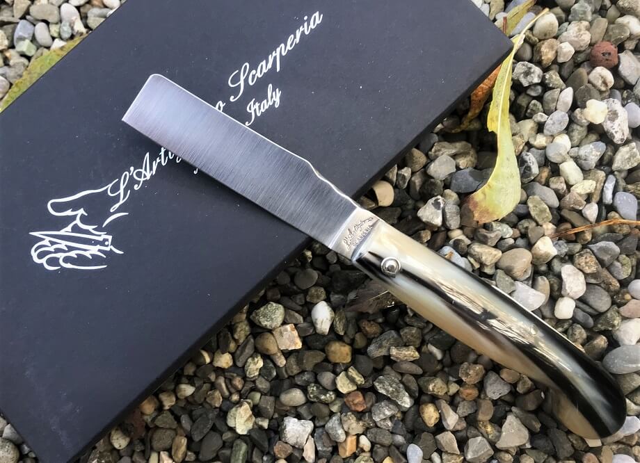 Mozzetta L'Artigiano Italian knife, horn