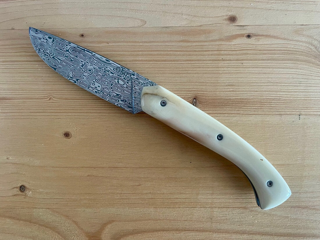 Klappmesser Thibaut Pecheux Damasteel Warzenschwein