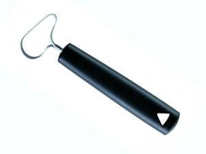 Triangle fruit and vegetable corer