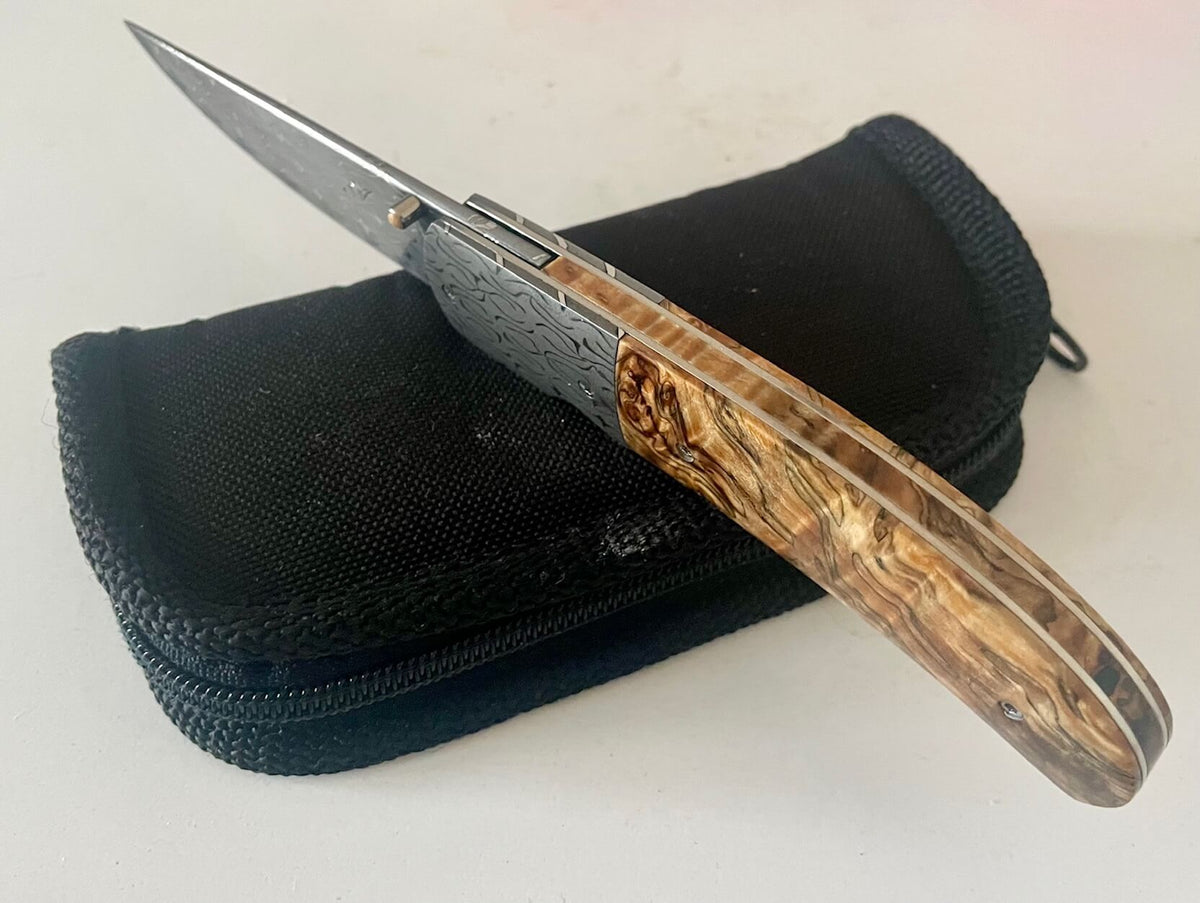 Artisan knife Christian Avakian horse chestnut Damascus, view 3