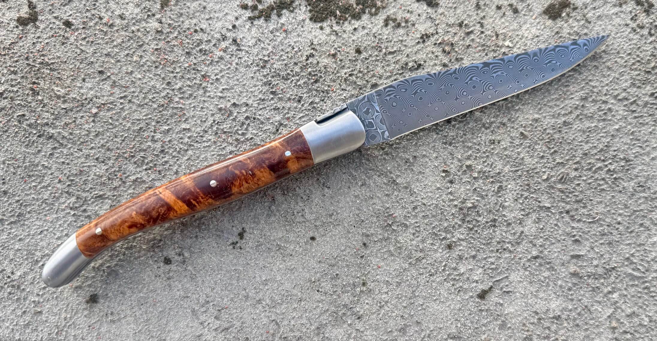 laguiole-aubrac-damas-amboine-1